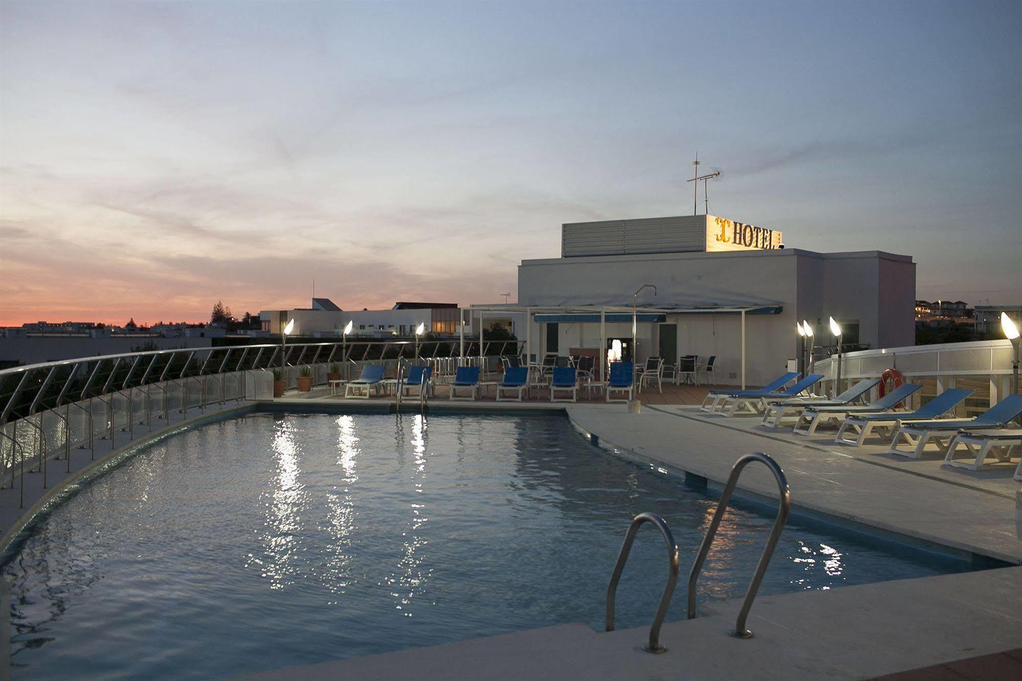 Hotel Costa Conil By Fuerte Group Conil De La Frontera Ngoại thất bức ảnh